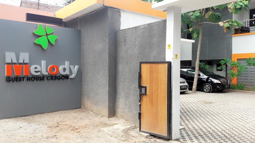 Melody Guest House Cilegon Eksteriør bilde