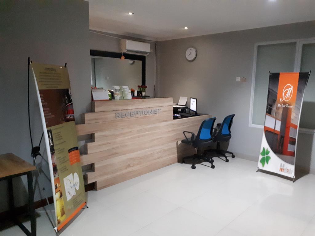 Melody Guest House Cilegon Eksteriør bilde